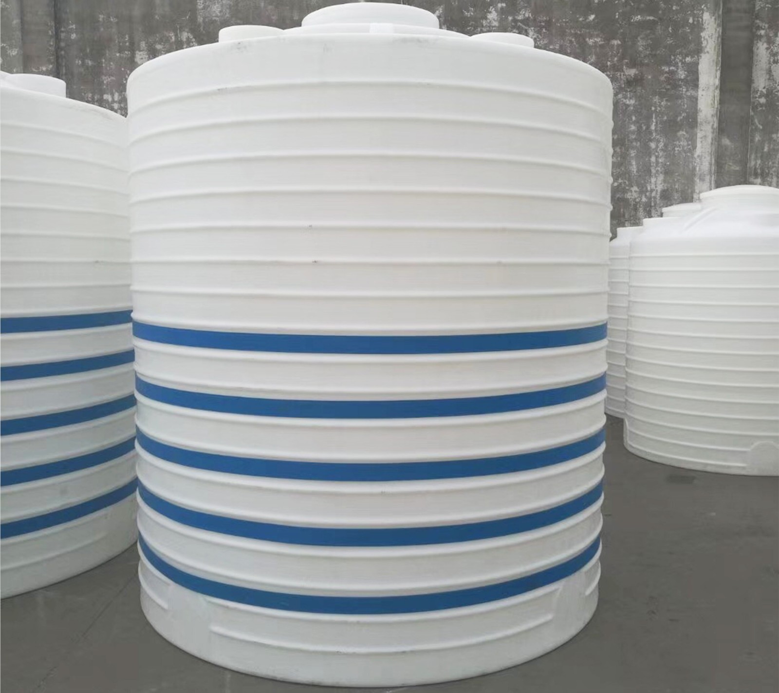 塑料儲罐的優(yōu)勢